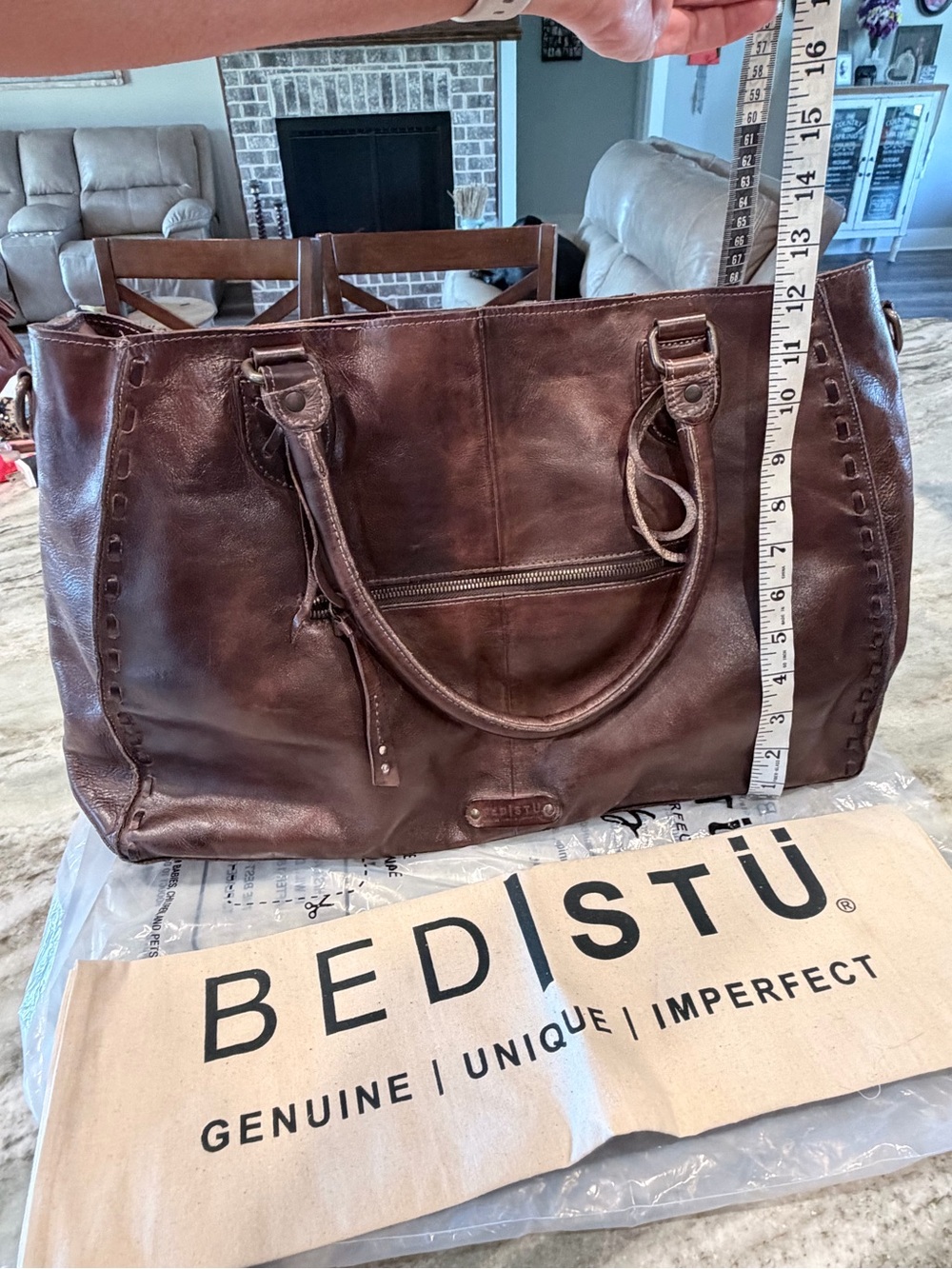 Bed Stu Rockaway Stitch-Detail Distressed
Satchel Bag color-Teak Rustic - Picture 12 of 16